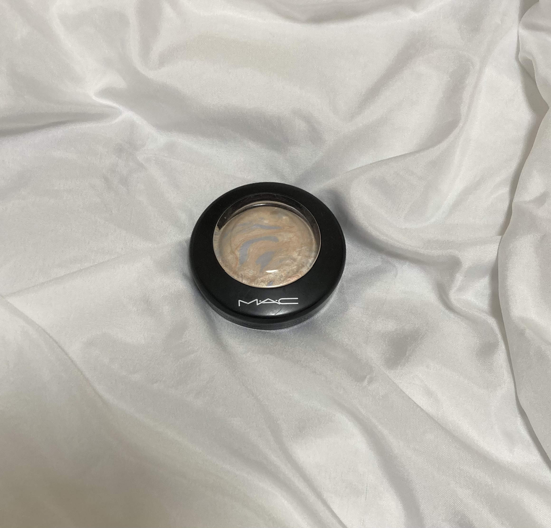 M·A·C ミネラライズ スキンフィニッシュ/M・A・C/パウダーハイライトを使ったクチコミ（2枚目）