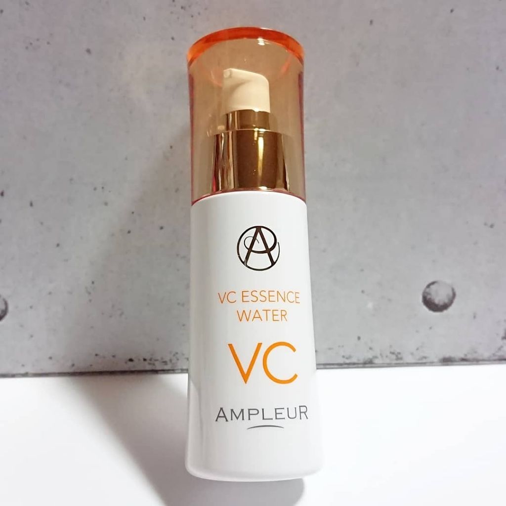 VCエッセンスウォーター/アンプルール/ブースター・導入液を使ったクチコミ（2枚目）