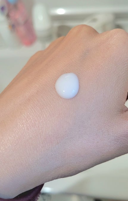 白潤プレミアム 薬用浸透美白乳液/肌ラボ/乳液を使ったクチコミ(2枚目)