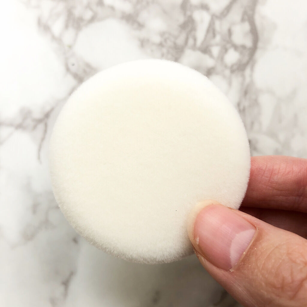 アーストーンコントロールクリアパウダー ライト/MiMC/プレストパウダーを使ったクチコミ（3枚目）