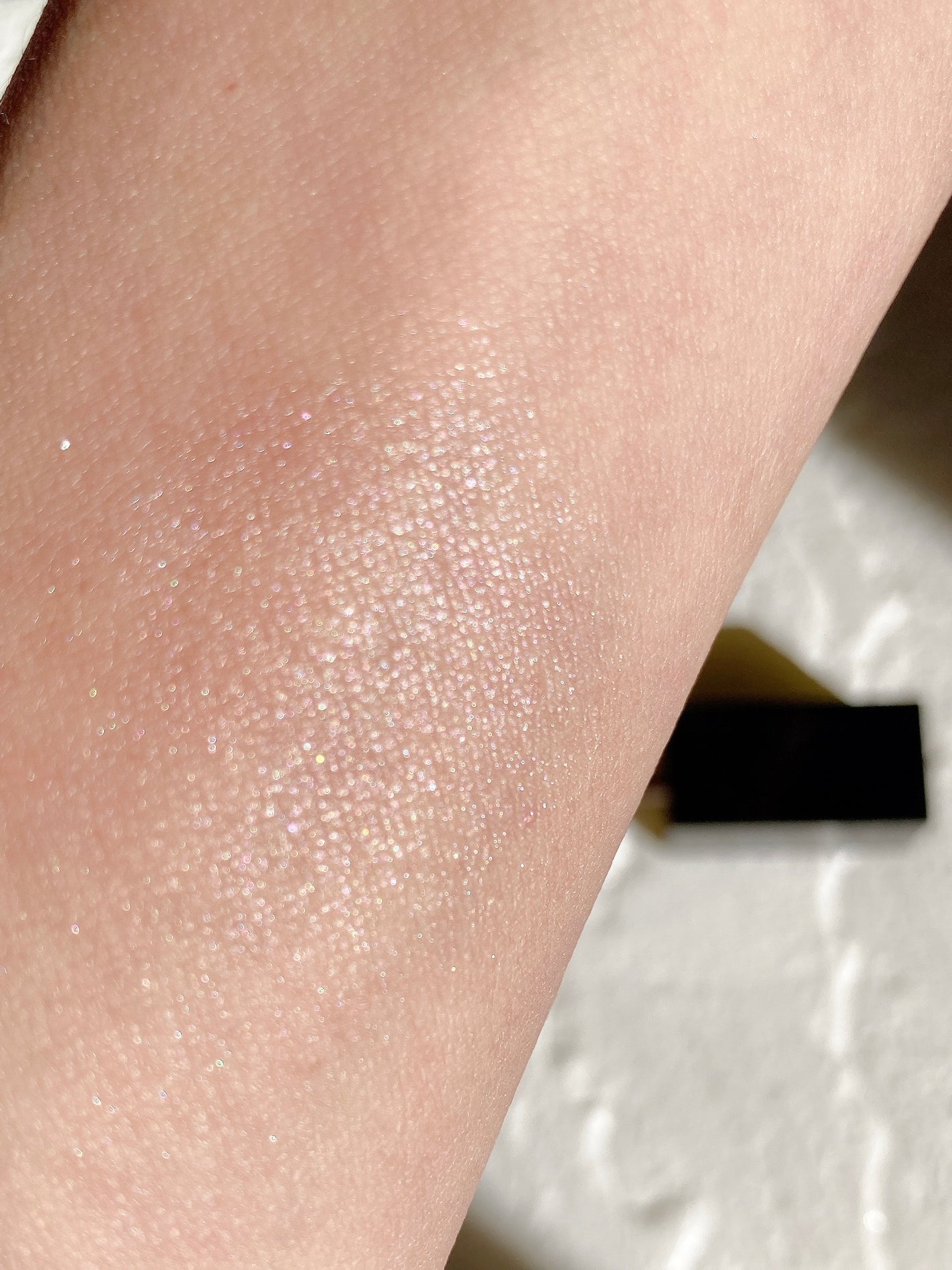 プリズム・リーブル・ スキンケアリング・ハイライター/GIVENCHY/リキッドハイライトを使ったクチコミ(4枚目)