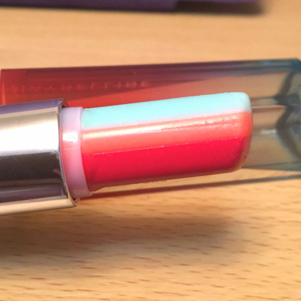リップ フラッシュ ビッテン ストロボ/MAYBELLINE NEW YORK/口紅を使ったクチコミ（2枚目）