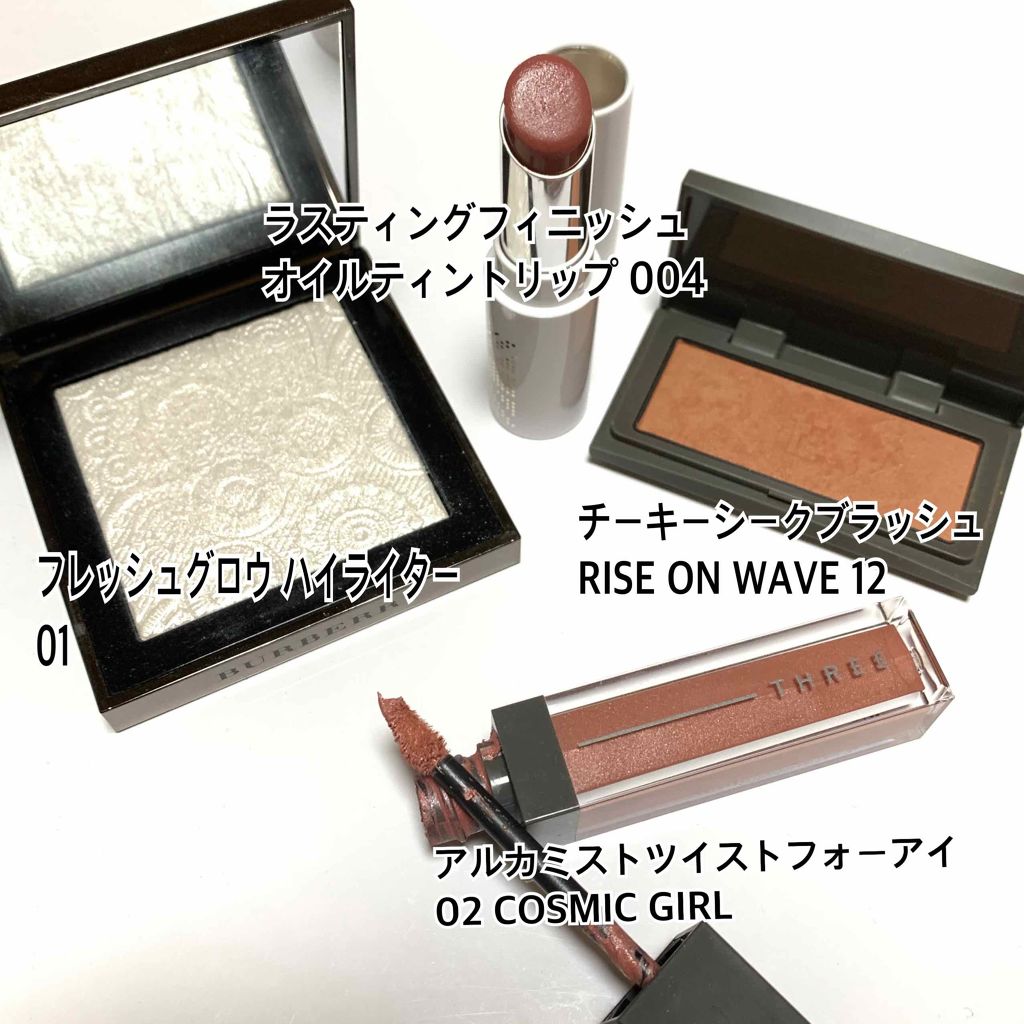 チーキーシークブラッシュ 12 RISE ON A WAVE/THREE/パウダーチークを使ったクチコミ（1枚目）