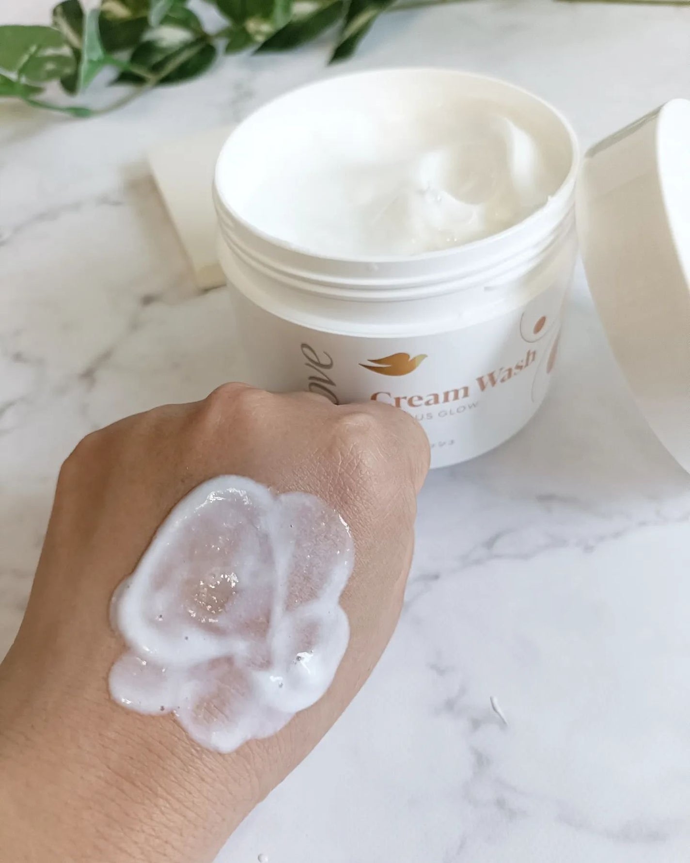 ダヴ クリームボディウォッシュ ジョイアスグロウ/ダヴ/ボディソープを使ったクチコミ(3枚目)