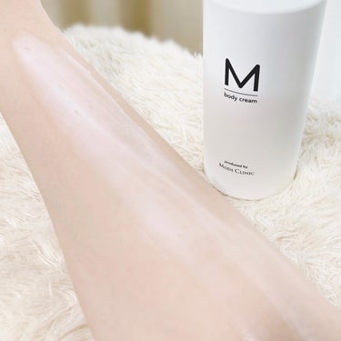 M body cream エムボディクリームのクチコミ「医療現場から生まれた
ボディクリーム✨

┈┈┈┈┈┈┈┈┈┈

M body cream

.....」（3枚目）