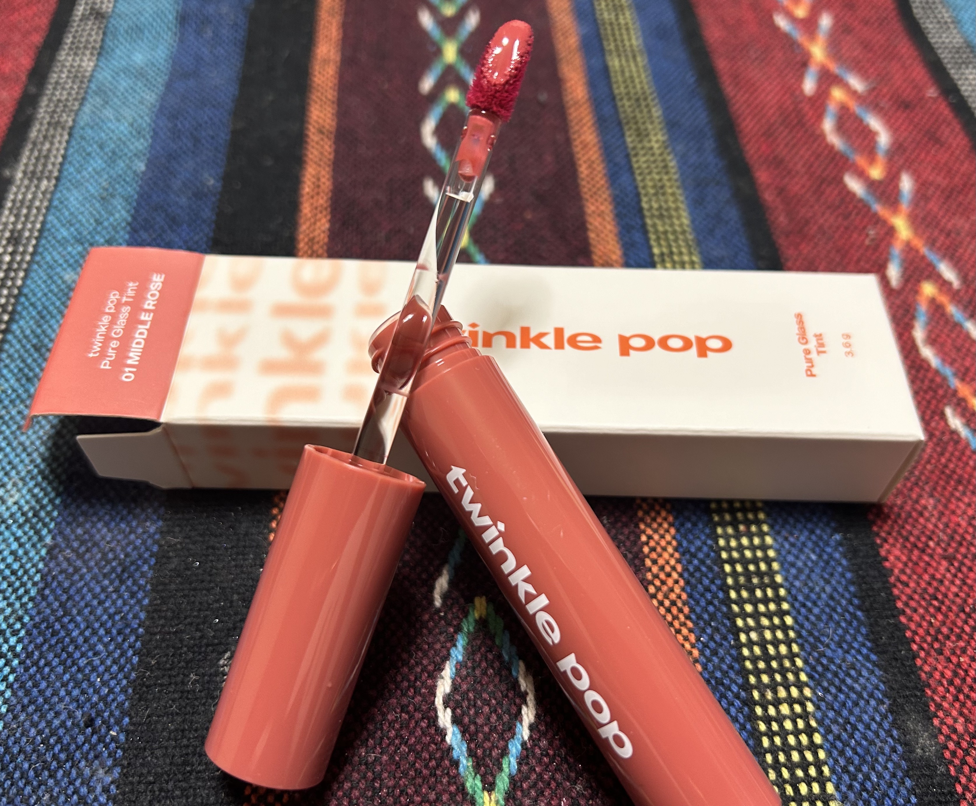 ピュアグラスティント 01 MIDDLE ROSE/TWINKLE POP/リップティントを使ったクチコミ（1枚目）