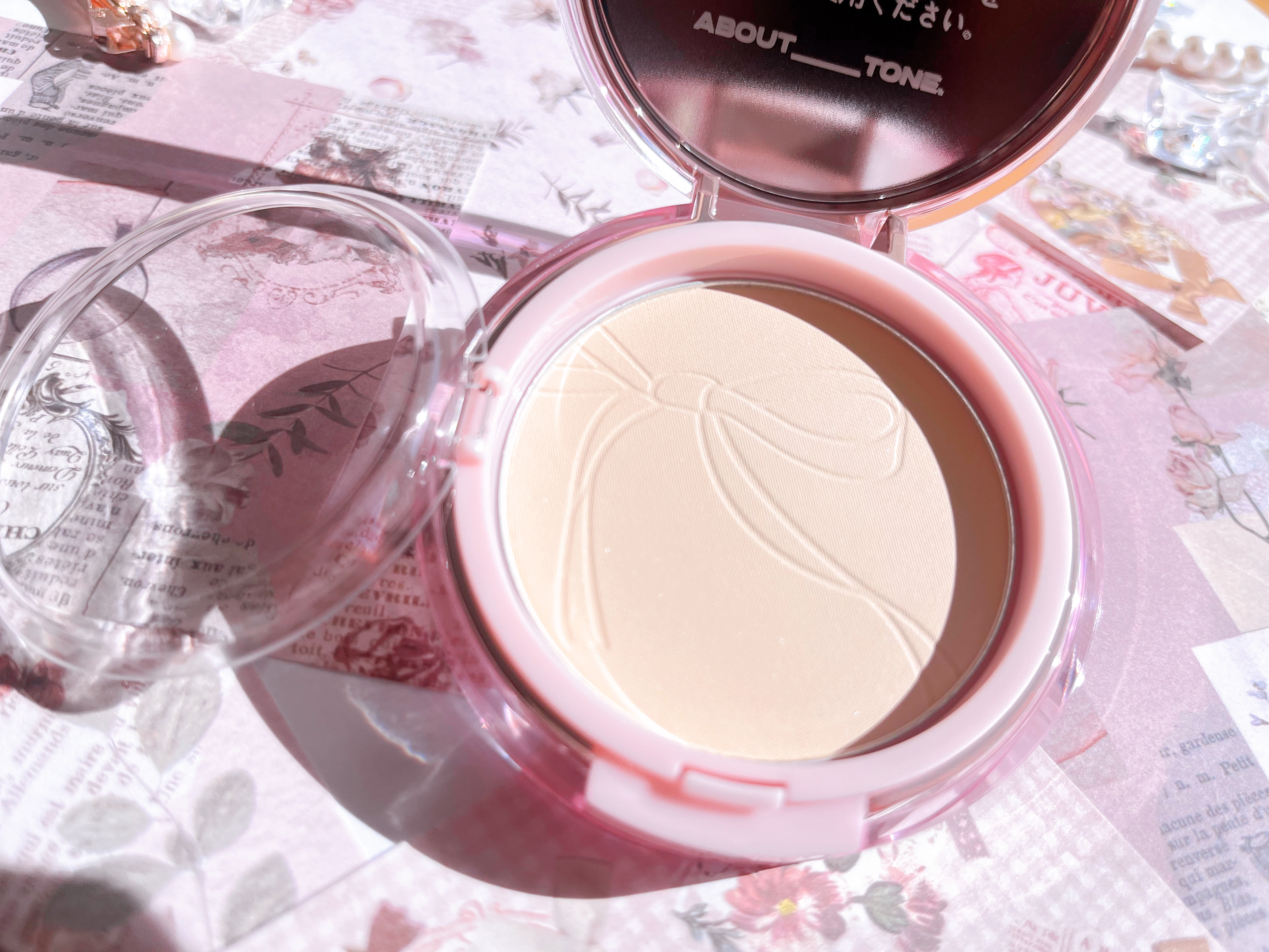 ザ・ブラーパウダーパクト/ABOUT TONE/プレストパウダーを使ったクチコミ（3枚目）