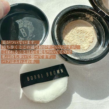 BOBBI BROWN フェイス ハイライターのクチコミ「もうパケから優勝😭かっこいい✨✨✨

ボビィブラウンの新作パウダーを購入しました〜🧡
エンブレ.....」（3枚目）