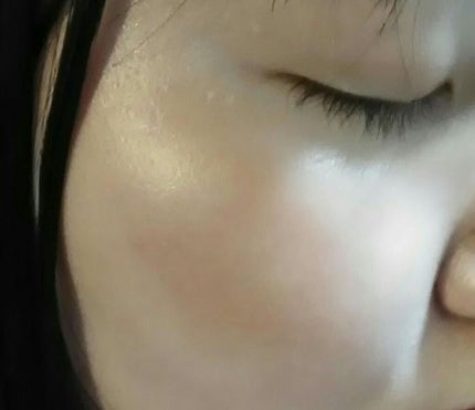 THREE シマリング グロー デュオ/THREE/クリームハイライトを使ったクチコミ(2枚目)