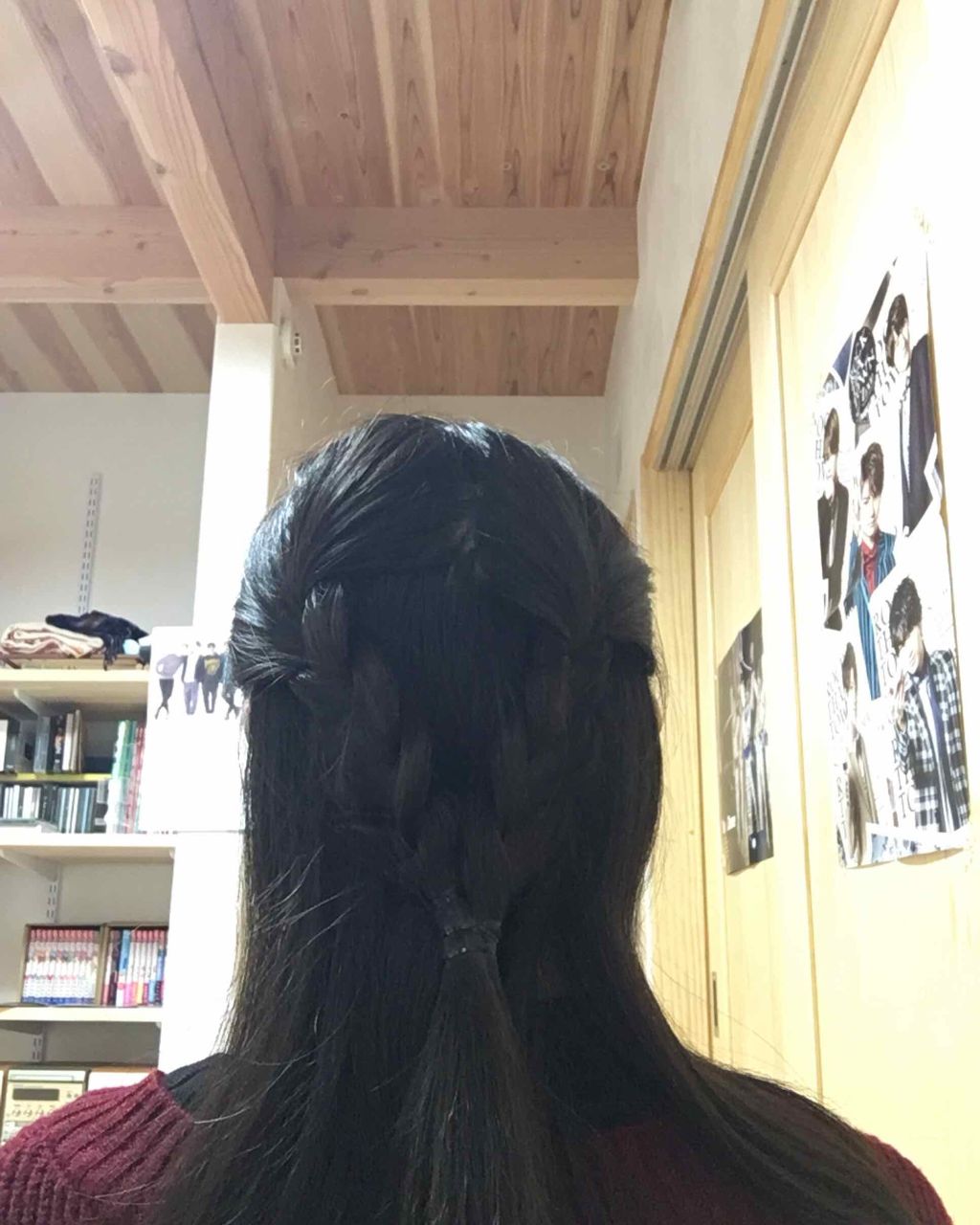 このアカは使ってません 7つの葉っぱ🌿 on LIPS 「〈簡単ヘアアレンジ〉どーも受験生の7つの葉っぱ🌿です!カバー画..」(4枚目)