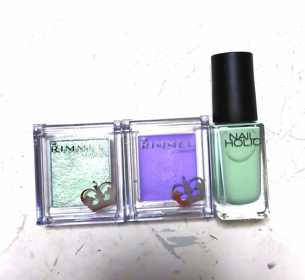 プリズム パウダーアイカラー/リンメル ロンドン/単色アイシャドウを使ったクチコミ（1枚目）