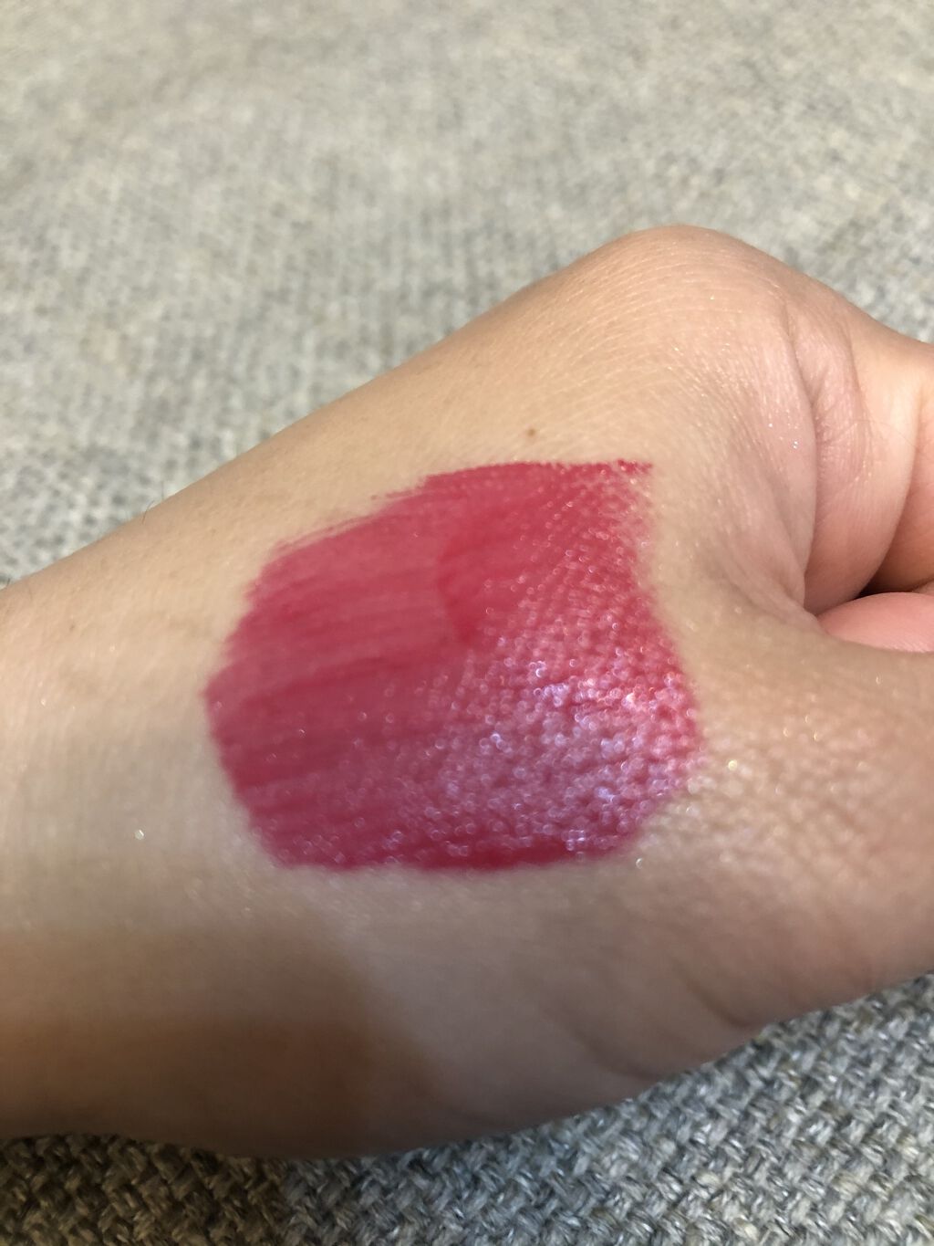 ルージュ ピュールクチュール ヴェルニ ウォーターステイン 615 ルビー ウェーブ/YVES SAINT LAURENT BEAUTE/口紅を使ったクチコミ（2枚目）