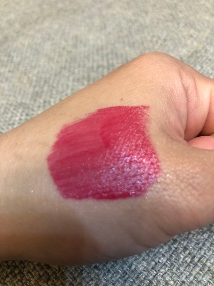 ルージュ ピュールクチュール ヴェルニ ウォーターステイン/YVES SAINT LAURENT BEAUTE/口紅を使ったクチコミ(2枚目)