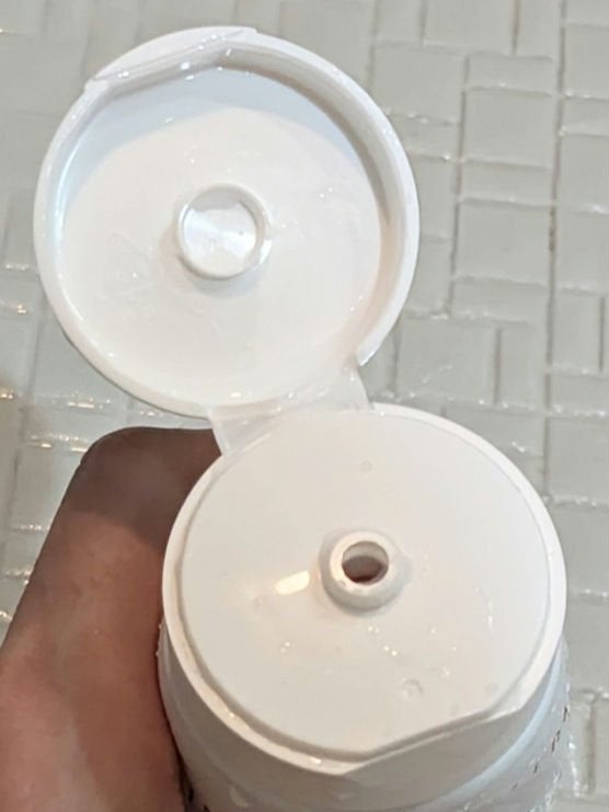 リフレッシュモーメントパフュームシャンプー/トリートメント Jeju Camellia/Free Moment /市販シャンプーを使ったクチコミ(8枚目)