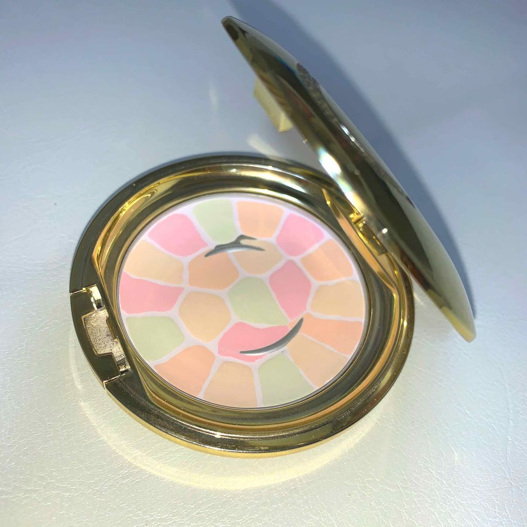 ラ プードル オートニュアンス/Elégance/プレストパウダーを使ったクチコミ(1枚目)