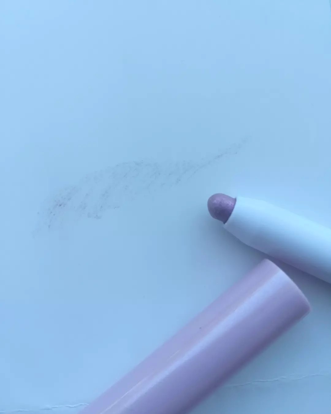 i'm Stick Shadow Glitterr/i’m meme/スティックアイシャドウを使ったクチコミ（2枚目）