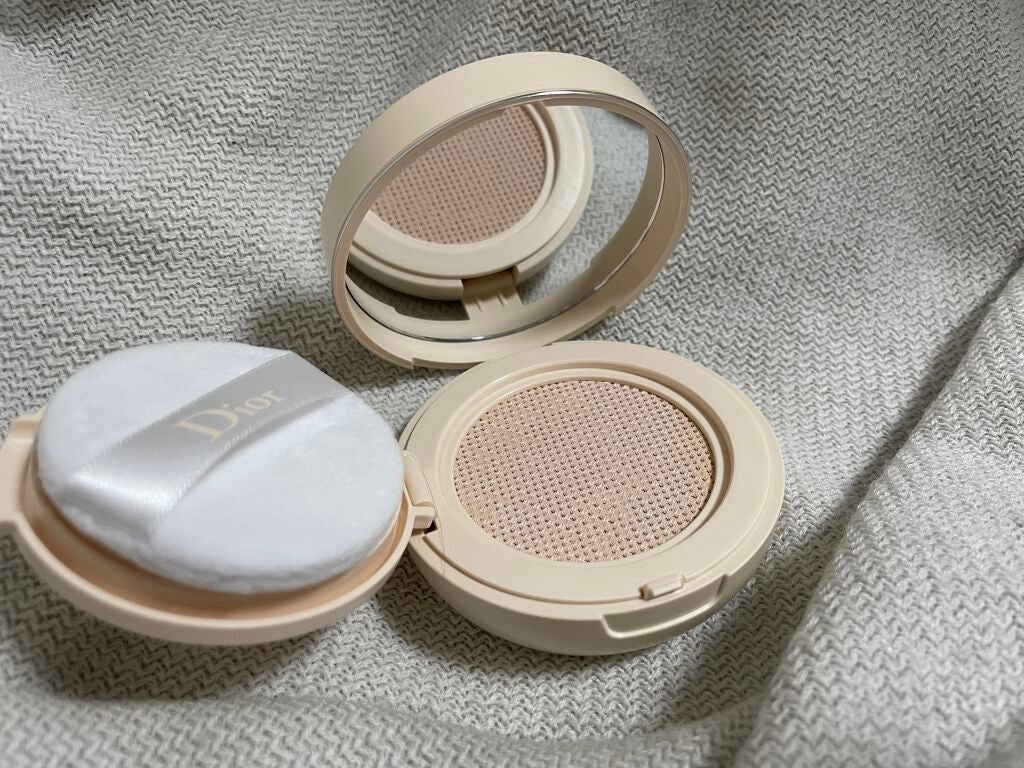 ディオールスキン フォーエヴァー クッション パウダー/Dior/ルースパウダーを使ったクチコミ(2枚目)