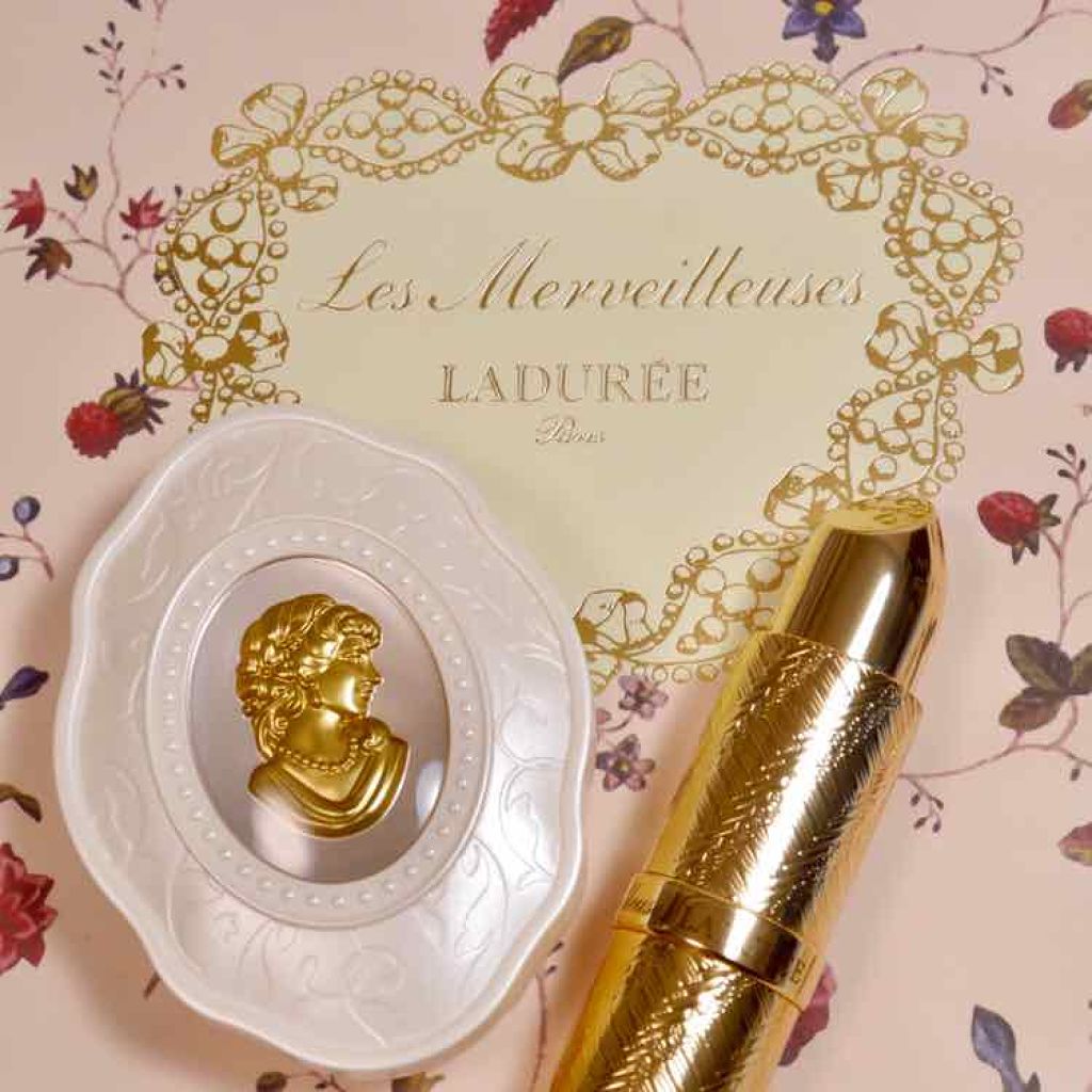 プレスト チークカラー N/レ・メルヴェイユーズ ラデュレ/パウダーチークを使ったクチコミ（2枚目）