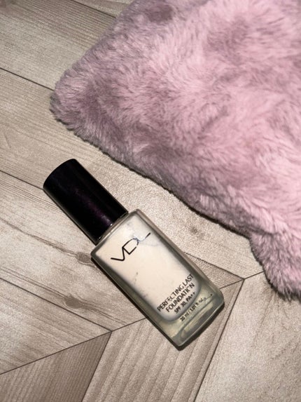 PERFECTING LAST FOUNDATION(パーフェクティングラストファンデーション) V01/VDL/リキッドファンデーションの画像