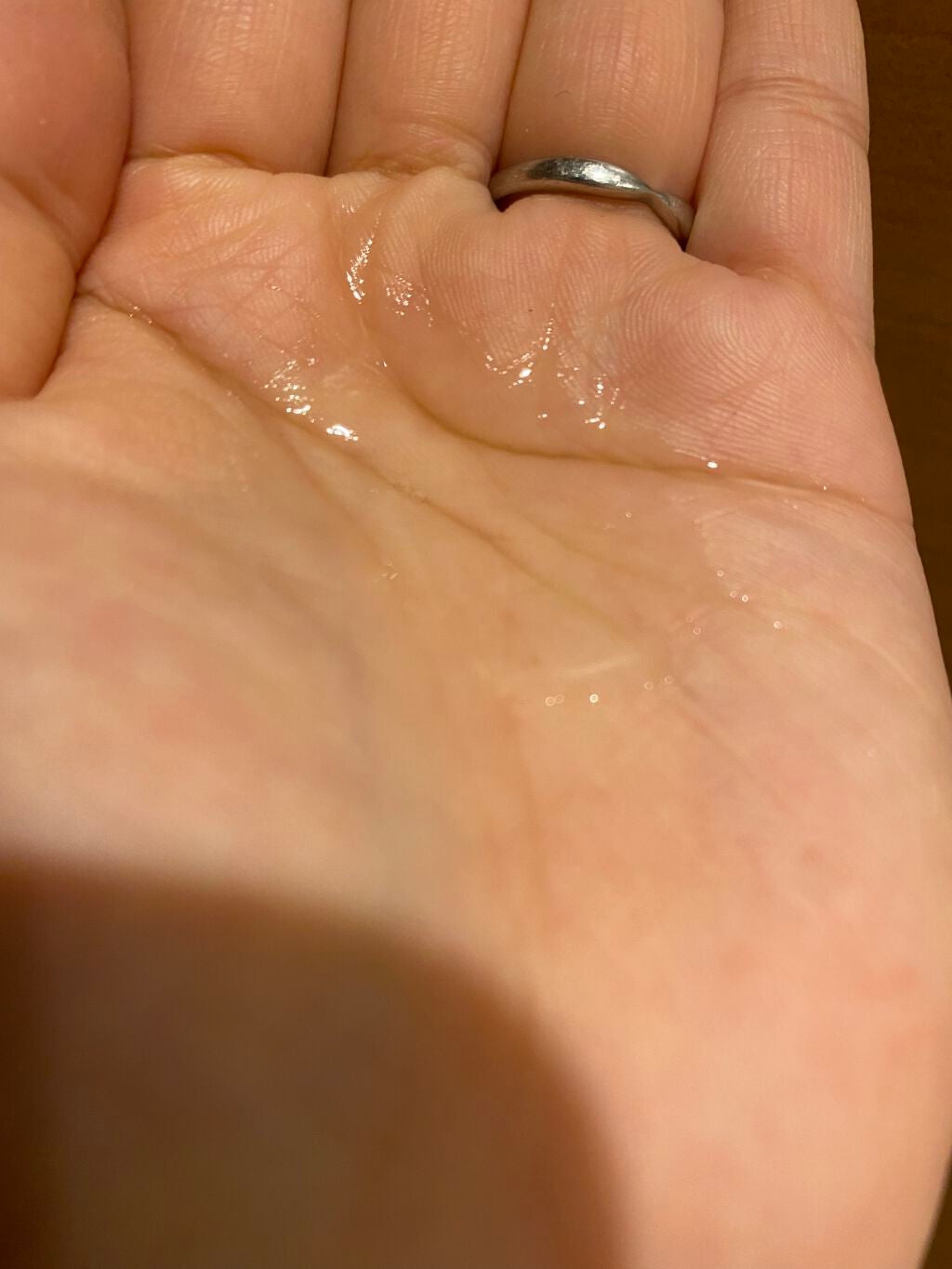 CCオイル/エッセンシャル/ヘアオイルを使ったクチコミ(2枚目)