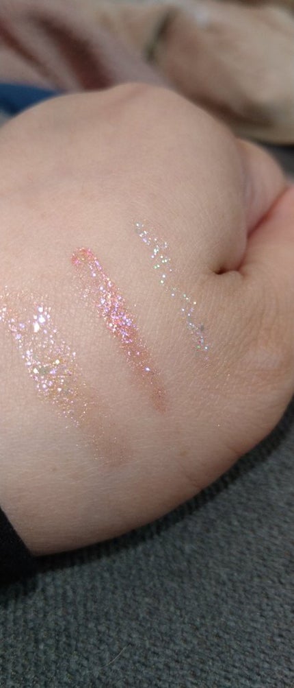 ダイヤモンドシリーズ 星空リキッドアイシャドウ/ZEESEA/リキッドアイシャドウを使ったクチコミ(4枚目)