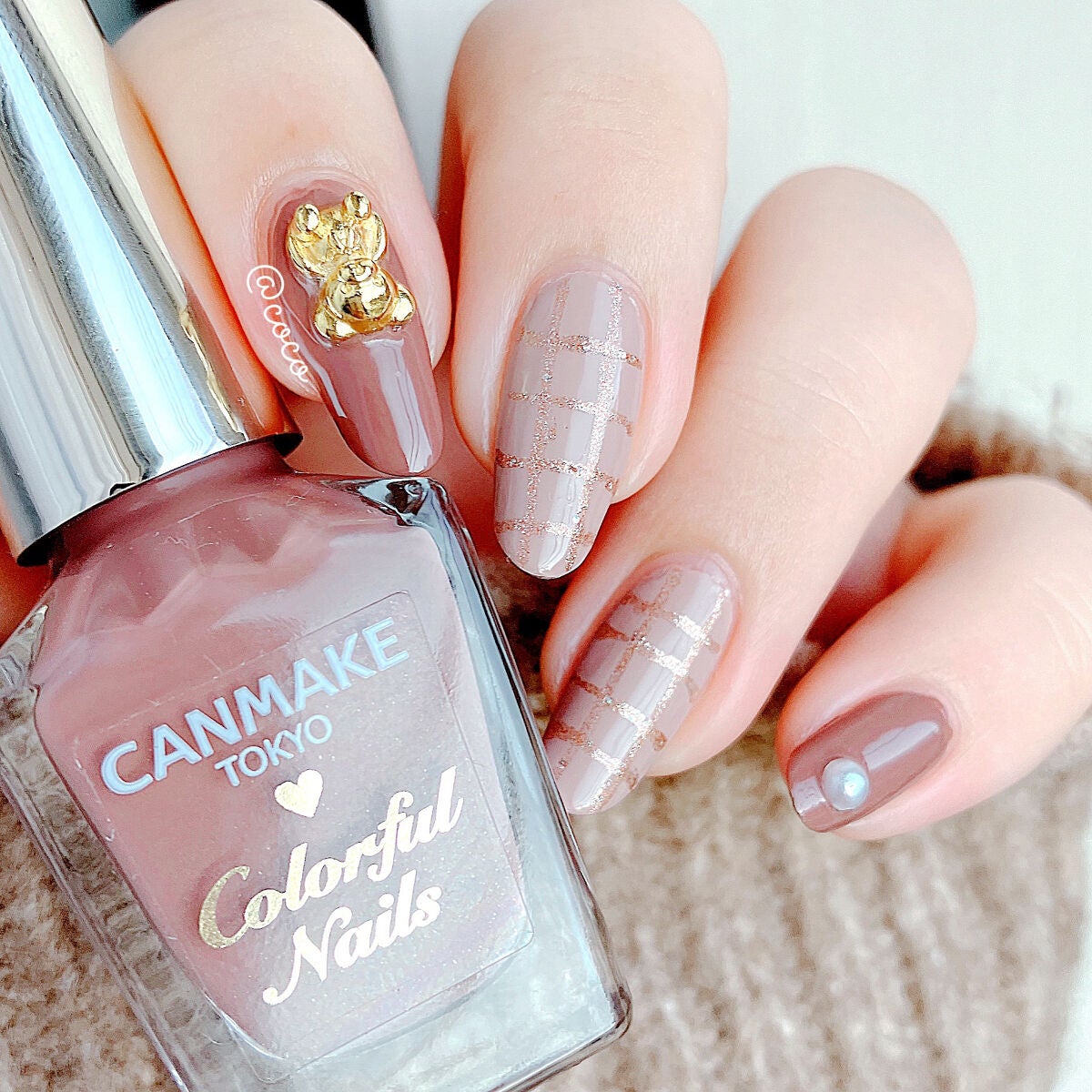 カラフルネイルズ/キャンメイク/マニキュアを使ったクチコミ(2枚目)