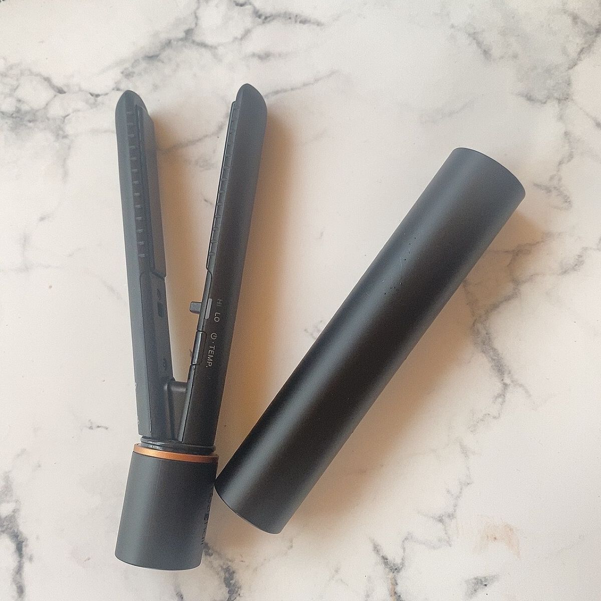 スタイリッシュ モバイルヘアアイロン(MHS-1342) ブラック/mod's hair/ストレートアイロンを使ったクチコミ（2枚目）