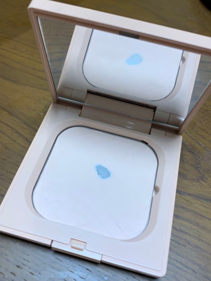 プードルコンパクトエサンシエル/クレ・ド・ポー ボーテ/プレストパウダーを使ったクチコミ(4枚目)