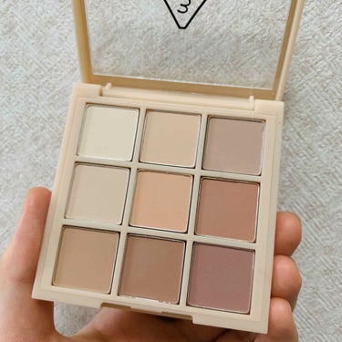 3CE MULTI EYE COLOR PALETTE DEAR NUDE/3CE/アイシャドウパレットを使ったクチコミ（2枚目）