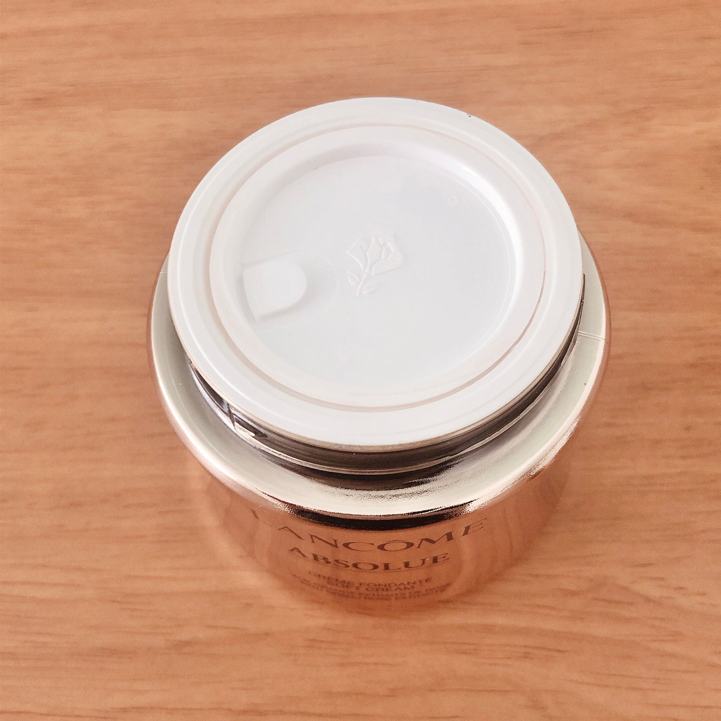 アプソリュ ソフトクリーム/LANCOME/フェイスクリームを使ったクチコミ(2枚目)