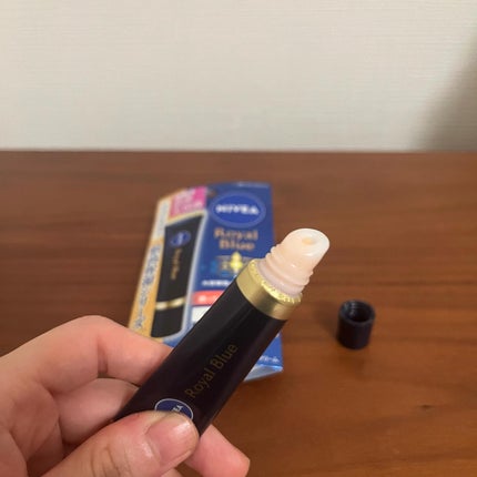 ニベア ロイヤルブルーリップ 濃密美容ケア/ニベア/リップ美容液を使ったクチコミ(2枚目)