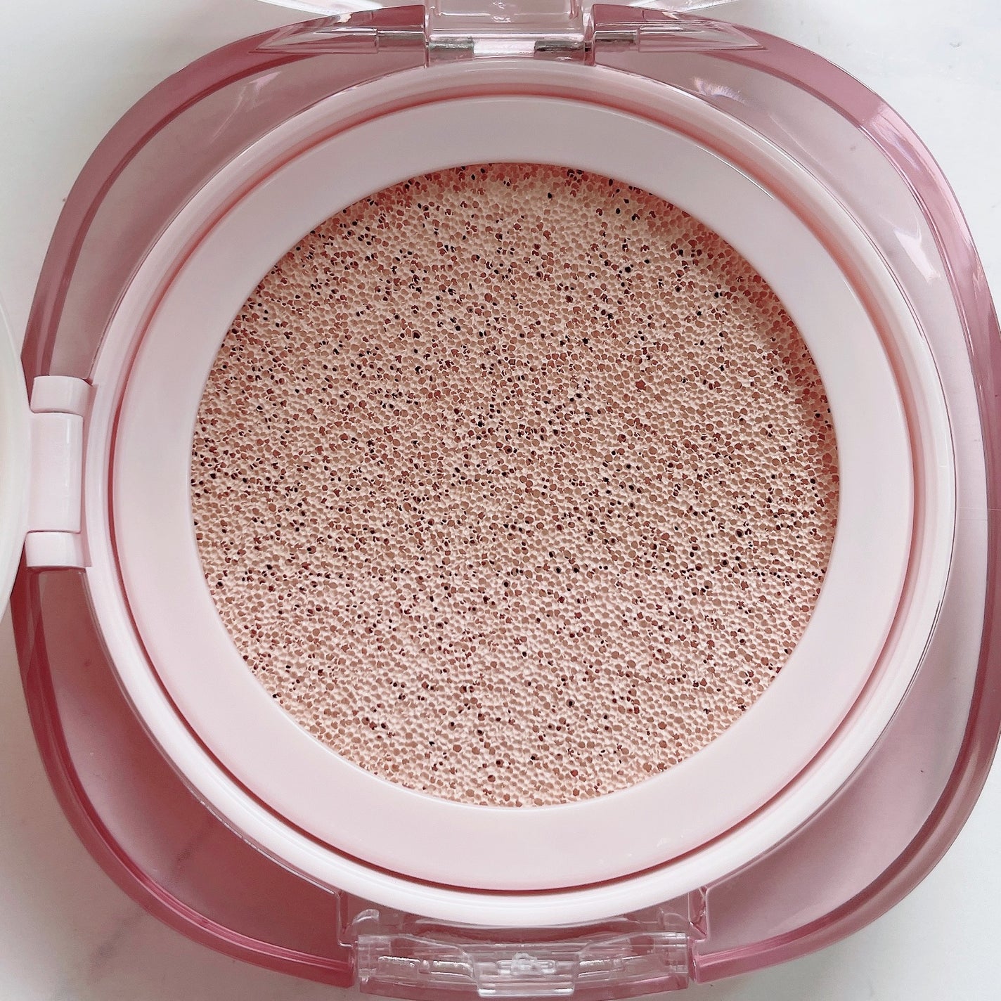 ツートンクッション/MILLIMILLI/クッションファンデーションを使ったクチコミ(4枚目)