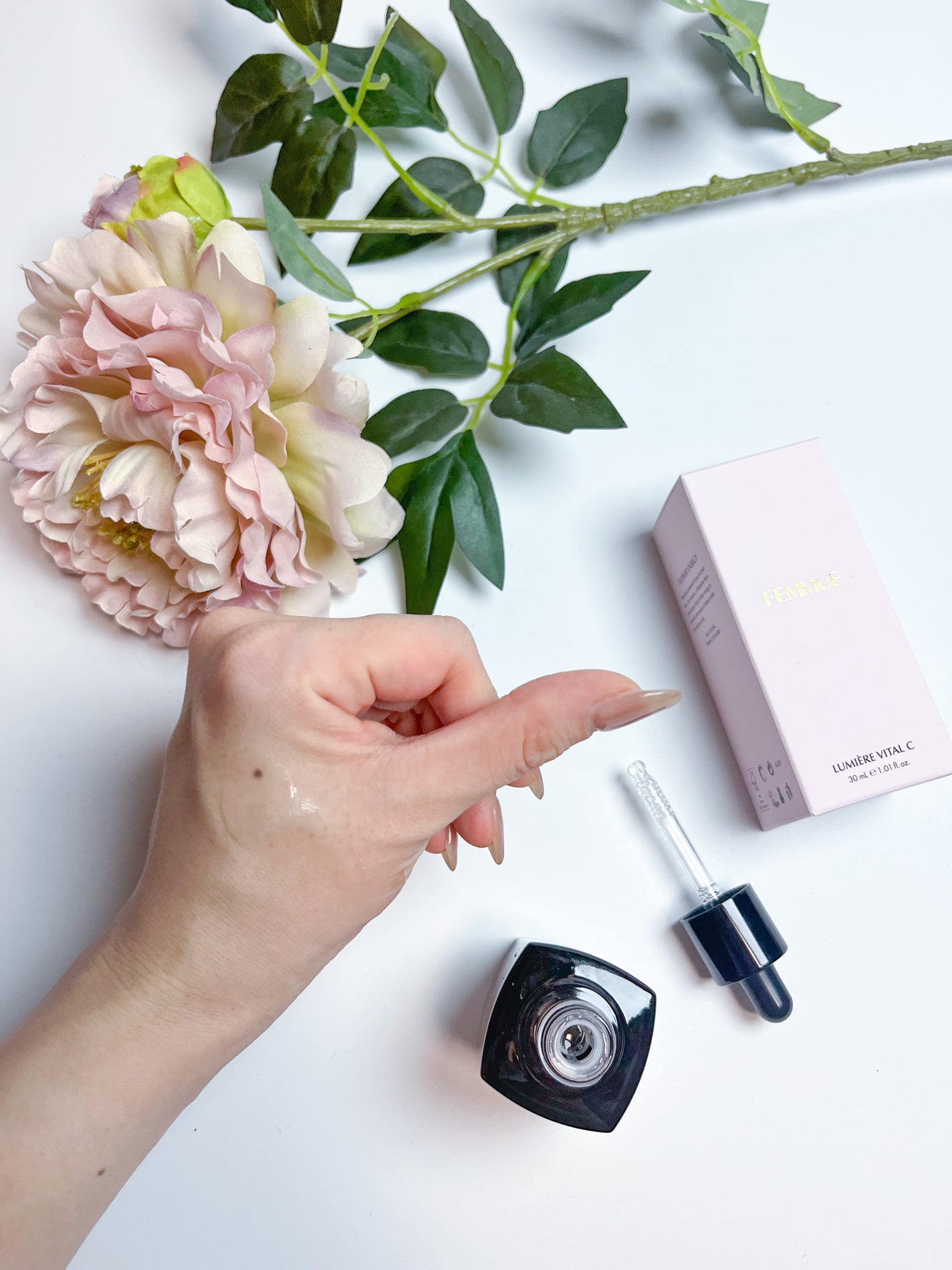 ルミエール ヴァイタルC/FEMMUE/ブースター・導入液を使ったクチコミ(3枚目)