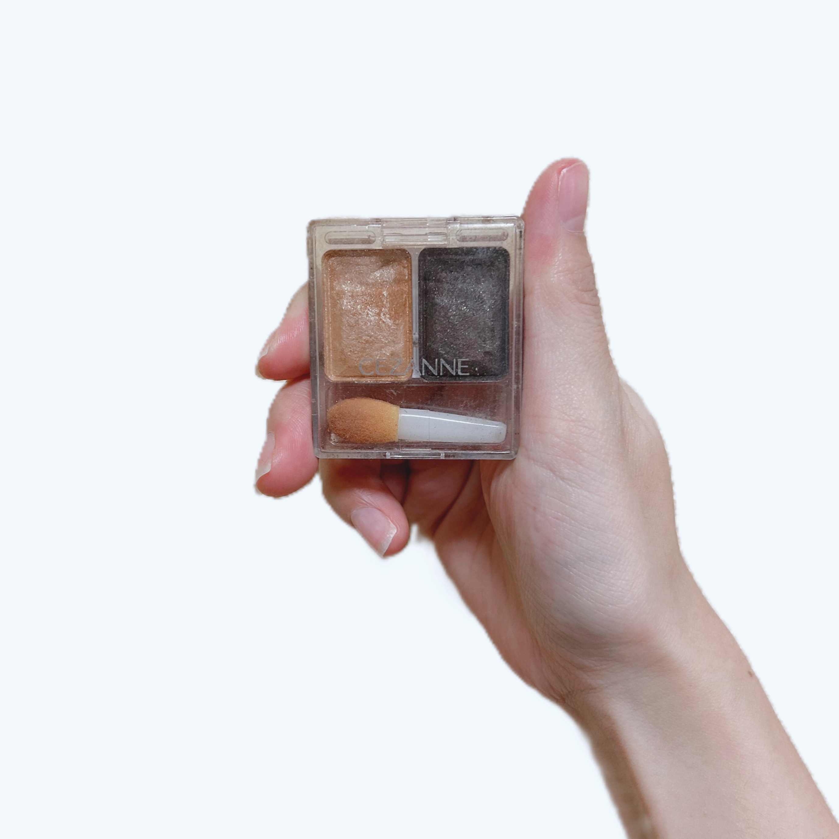 ツーカラー アイシャドウ ラメシリーズ 01 ゴージャスゴールド系/CEZANNE/アイシャドウパレットを使ったクチコミ（1枚目）