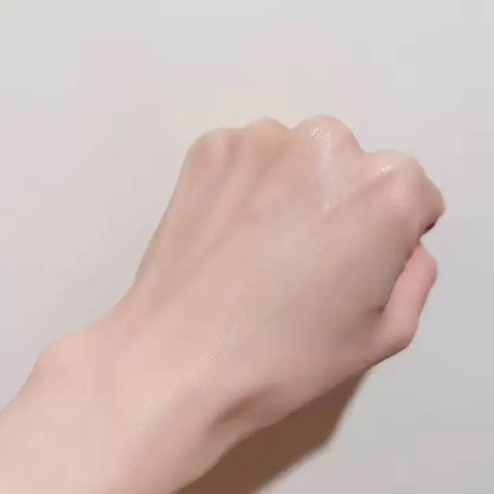 カバーリシャスセラムファンデーション/BANILA CO/リキッドファンデーションを使ったクチコミ(4枚目)