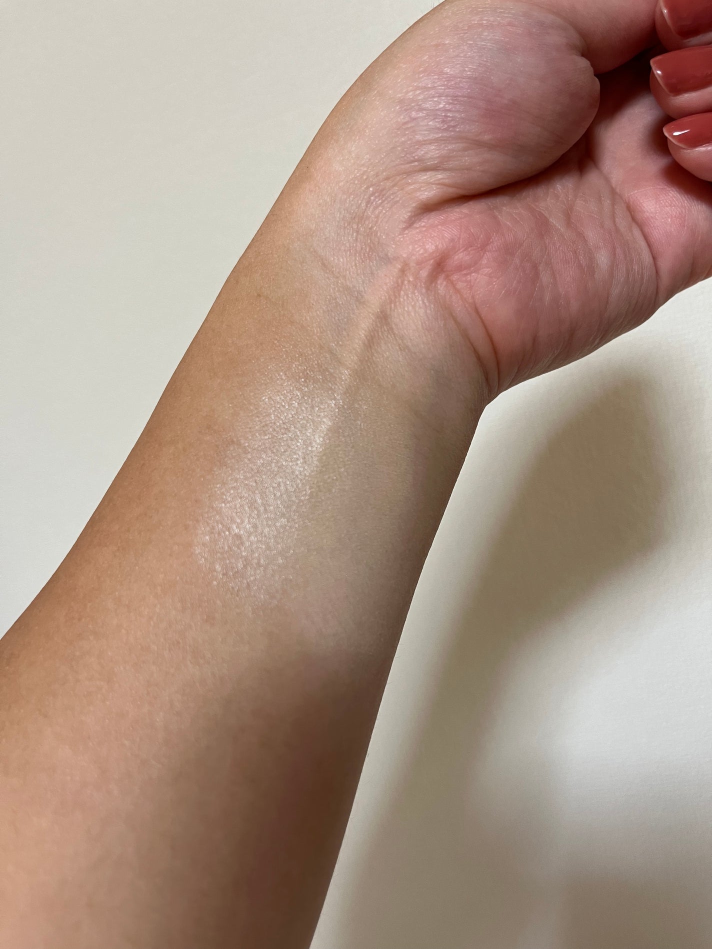 3番 ノーファンデ陶器肌トーンアップクッション/numbuzin/クッションファンデーションを使ったクチコミ(3枚目)