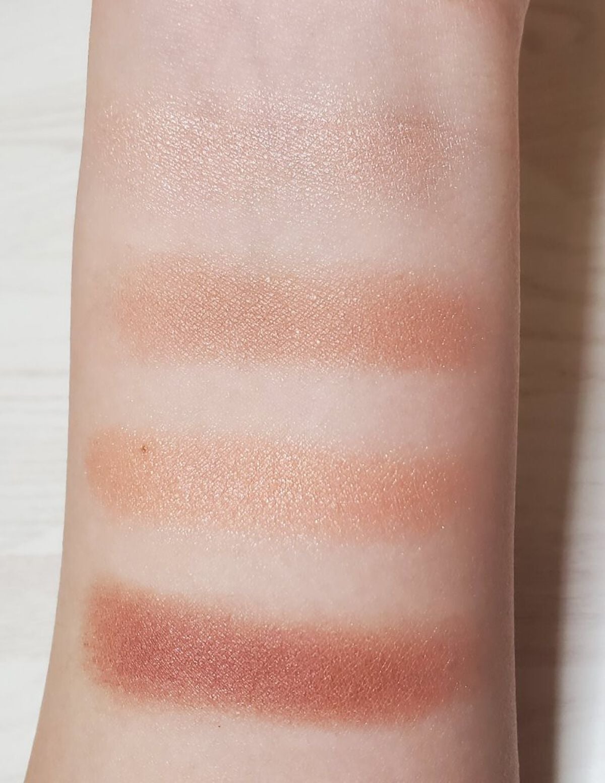 アイカラーレーション/LUNASOL/アイシャドウパレットを使ったクチコミ(3枚目)