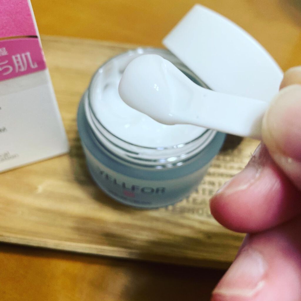 セラムクリーム/YELLFOR/美容液を使ったクチコミ(2枚目)