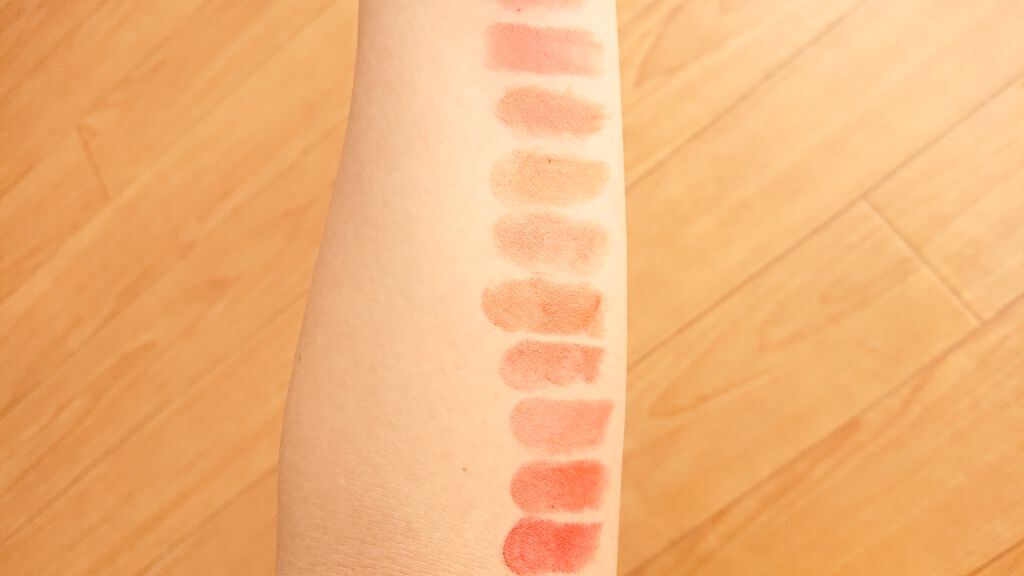 ピュア カラー エンヴィ リップスティック/ESTEE LAUDER/口紅を使ったクチコミ（3枚目）