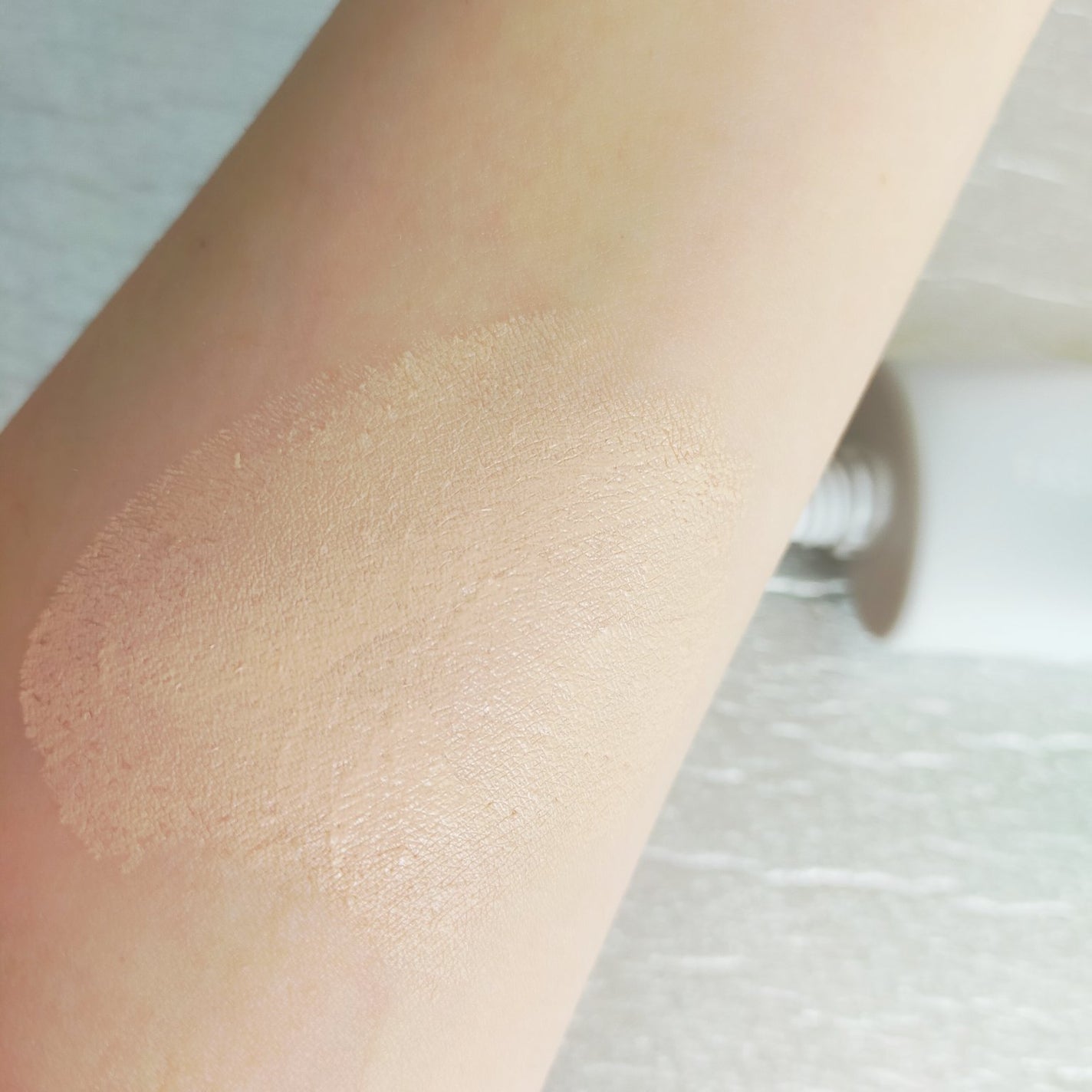 エアリーステイ BB ティント UV/FASIO/BBクリームを使ったクチコミ(6枚目)