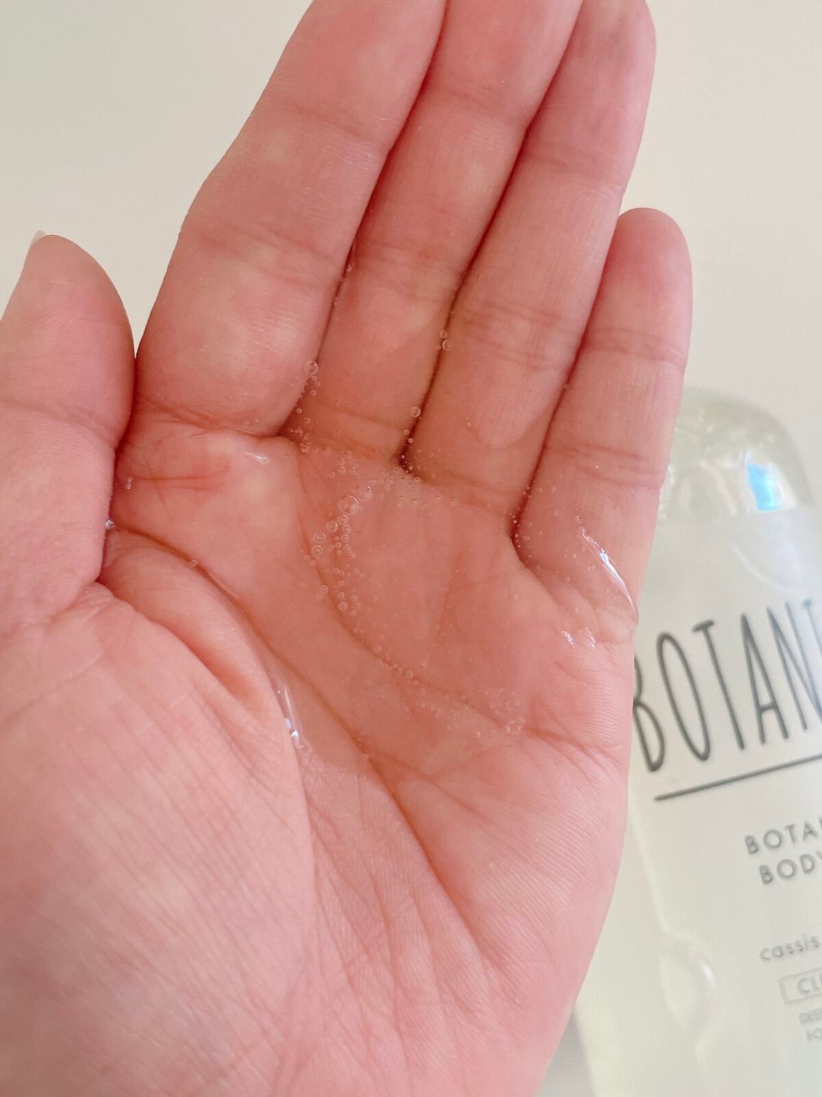 ボタニカルボディーソープ(クリアクレンズ)/BOTANIST/ボディソープを使ったクチコミ(3枚目)