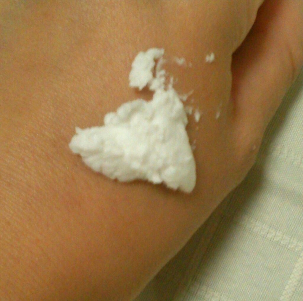 スノーシア ボディクリーム/L'OCCITANE/ボディクリームを使ったクチコミ(3枚目)