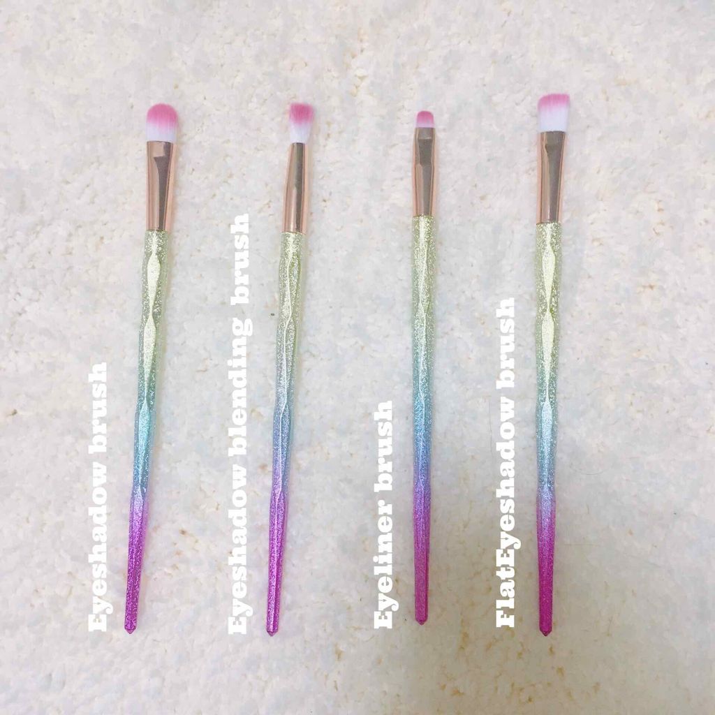 もちゃん on LIPS 「こんばんわ😊今日はQivangeのMAKEUPBRUSHを紹介..」(4枚目)