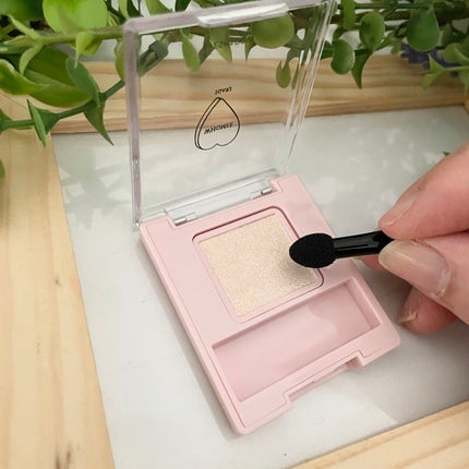 フーミー シングルラメシャドウ/WHOMEE/単色アイシャドウを使ったクチコミ(2枚目)