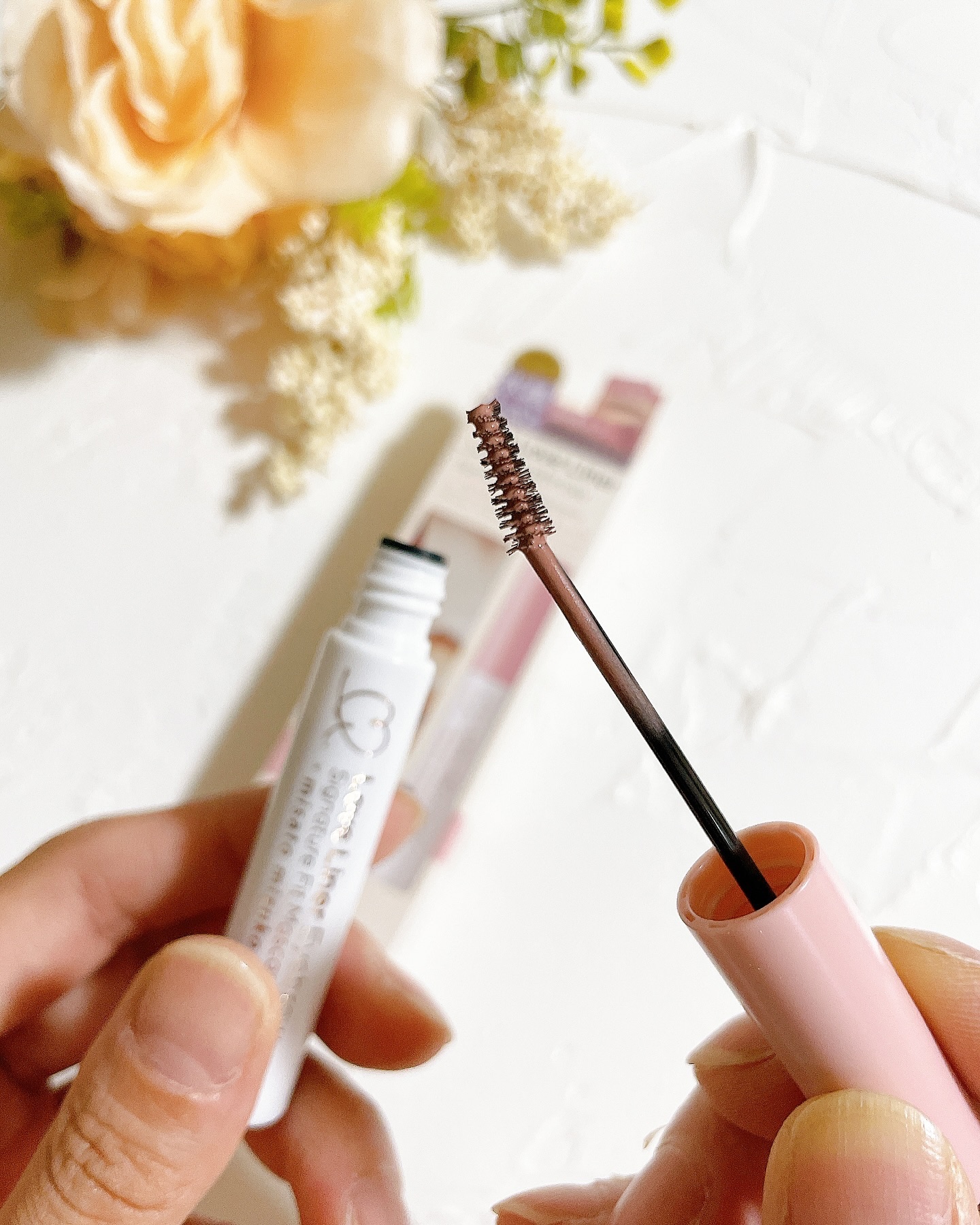 ラブ・ライナー シグネチャーフィットマスカラ ＭＭＣ２＜アイブロウ＞ ミルクティピンク/ラブ・ライナー/眉マスカラを使ったクチコミ（2枚目）