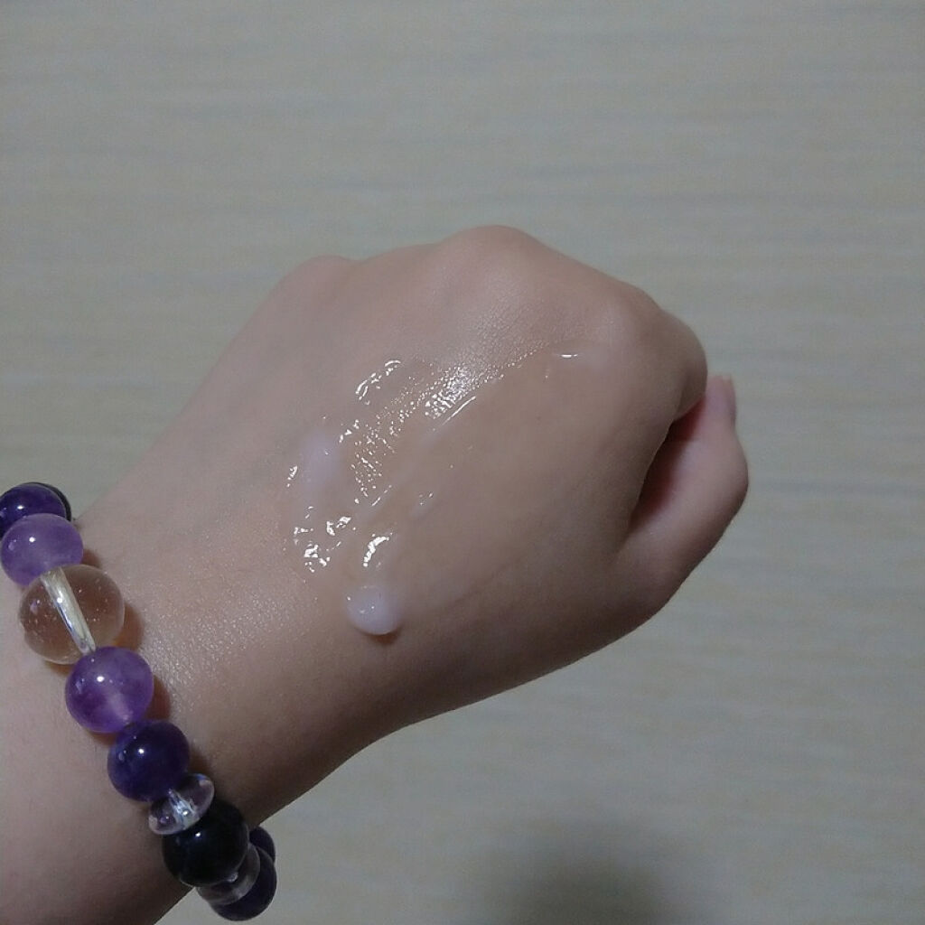 ハンド＆ヘア ライトセラム/AUTHENTIC BEAUTY CONCEPT/ハンドクリームを使ったクチコミ（3枚目）