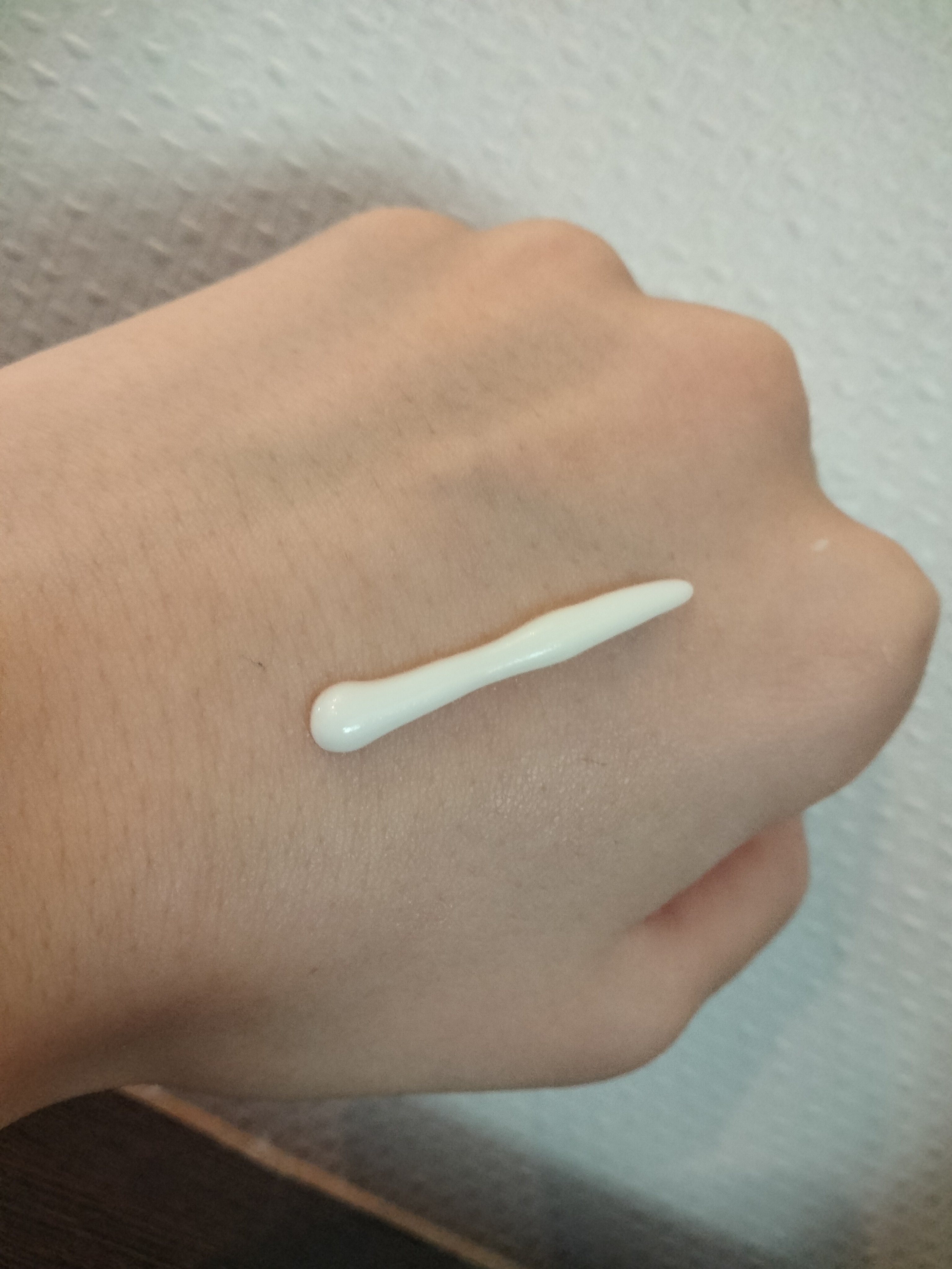 ビオレUV アクアリッチ ウォータリーエッセンス/ビオレ/日焼け止めローションを使ったクチコミ（2枚目）