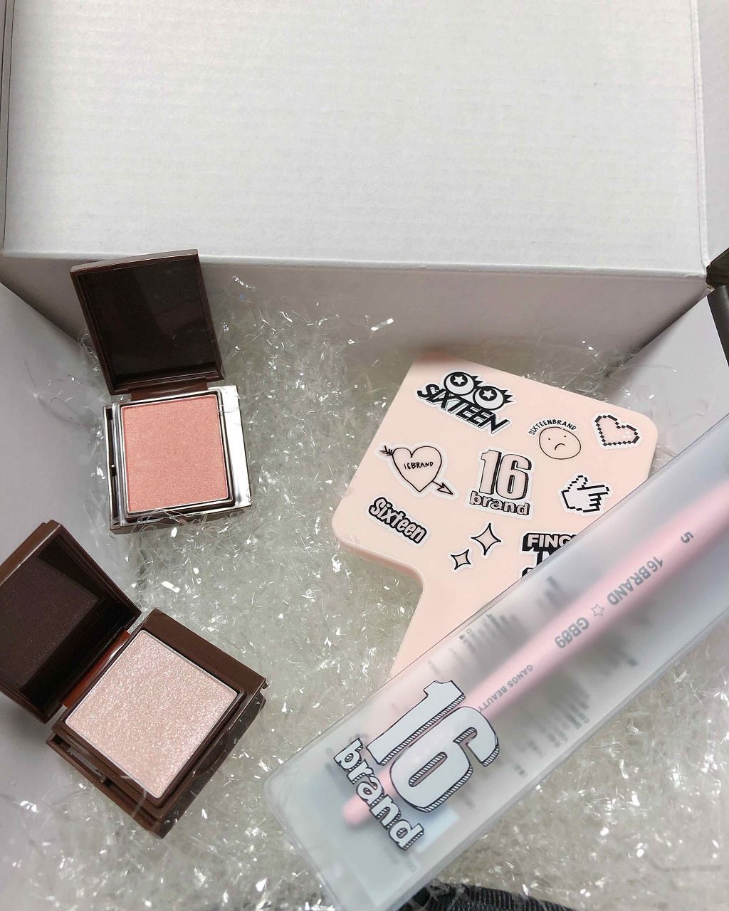 brickitshadow/16BRAND/アイシャドウパレットを使ったクチコミ（1枚目）