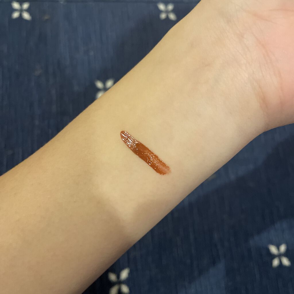 ジューシーラスティングティント/rom&nd/リップティントを使ったクチコミ（2枚目）