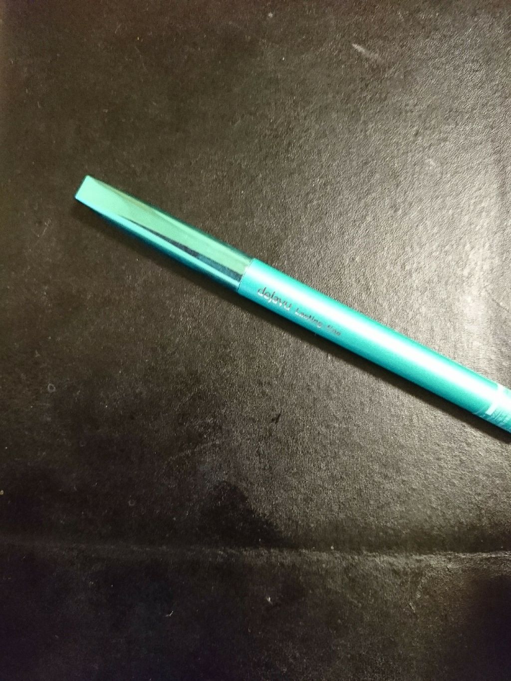 「密着アイライナー」クリームペンシル/デジャヴュ/ペンシルアイライナーを使ったクチコミ(1枚目)